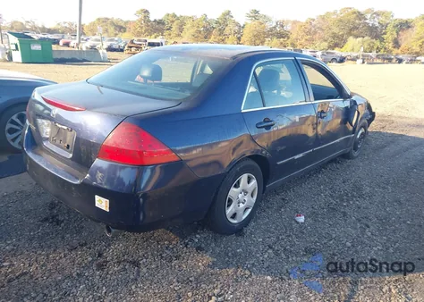 2007 Honda Accord 2.4 Lx из США, поврежденный, VIN 1HGCM56427A183531